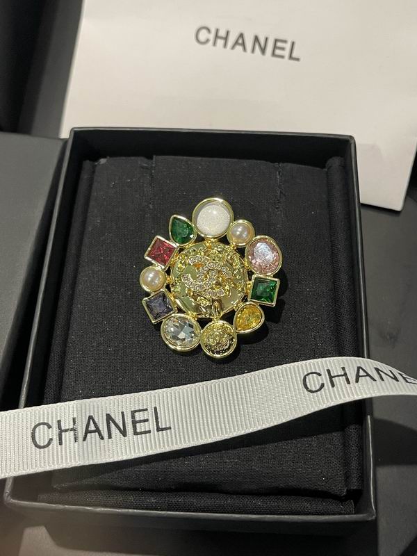Chanel Suits 03yxs18